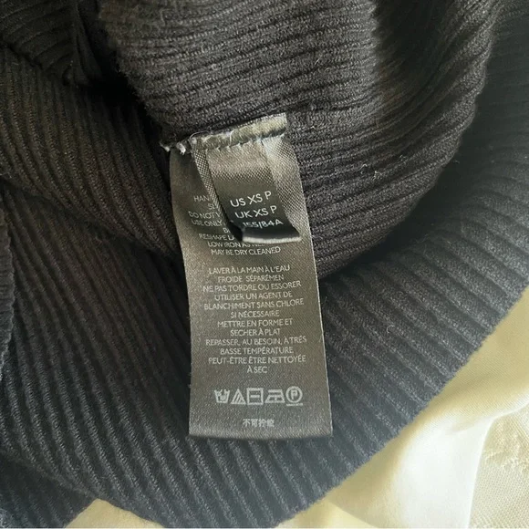 Maeve Black Thea Ribbed V-Neck Pullover Sweater Size XSP - Picture 5 of 6